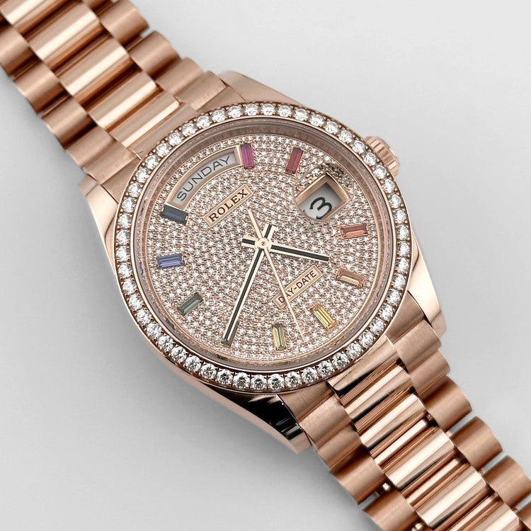 Day-Date  Rose Gold Rainbow Diamond Pave Dial Diamond Bezel (2025) image 9