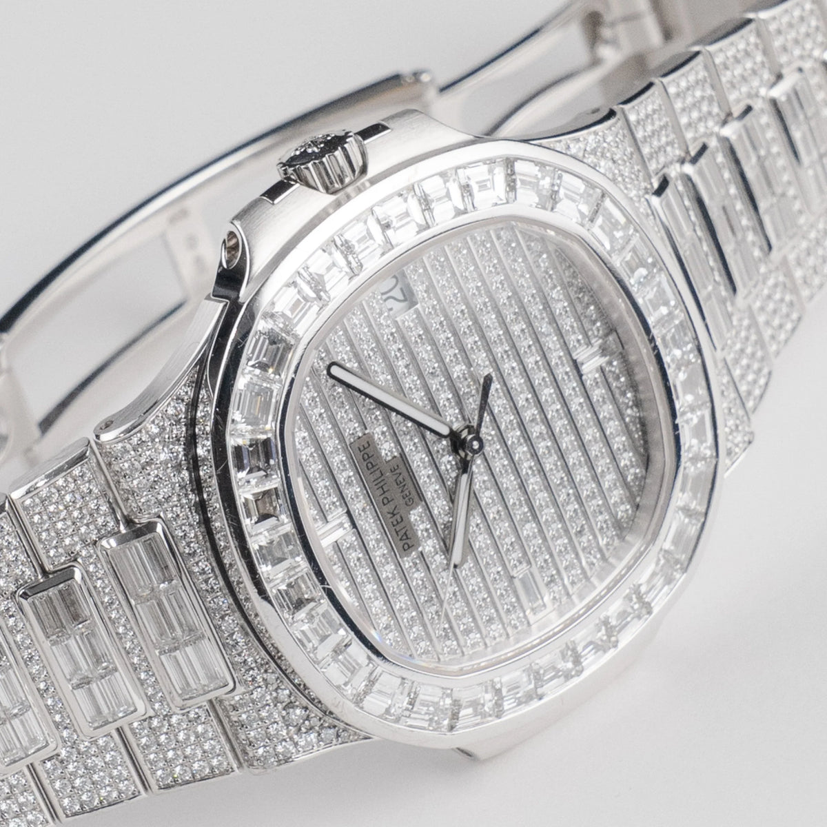 Nautilus White Gold Diamond Set (2019) image 3