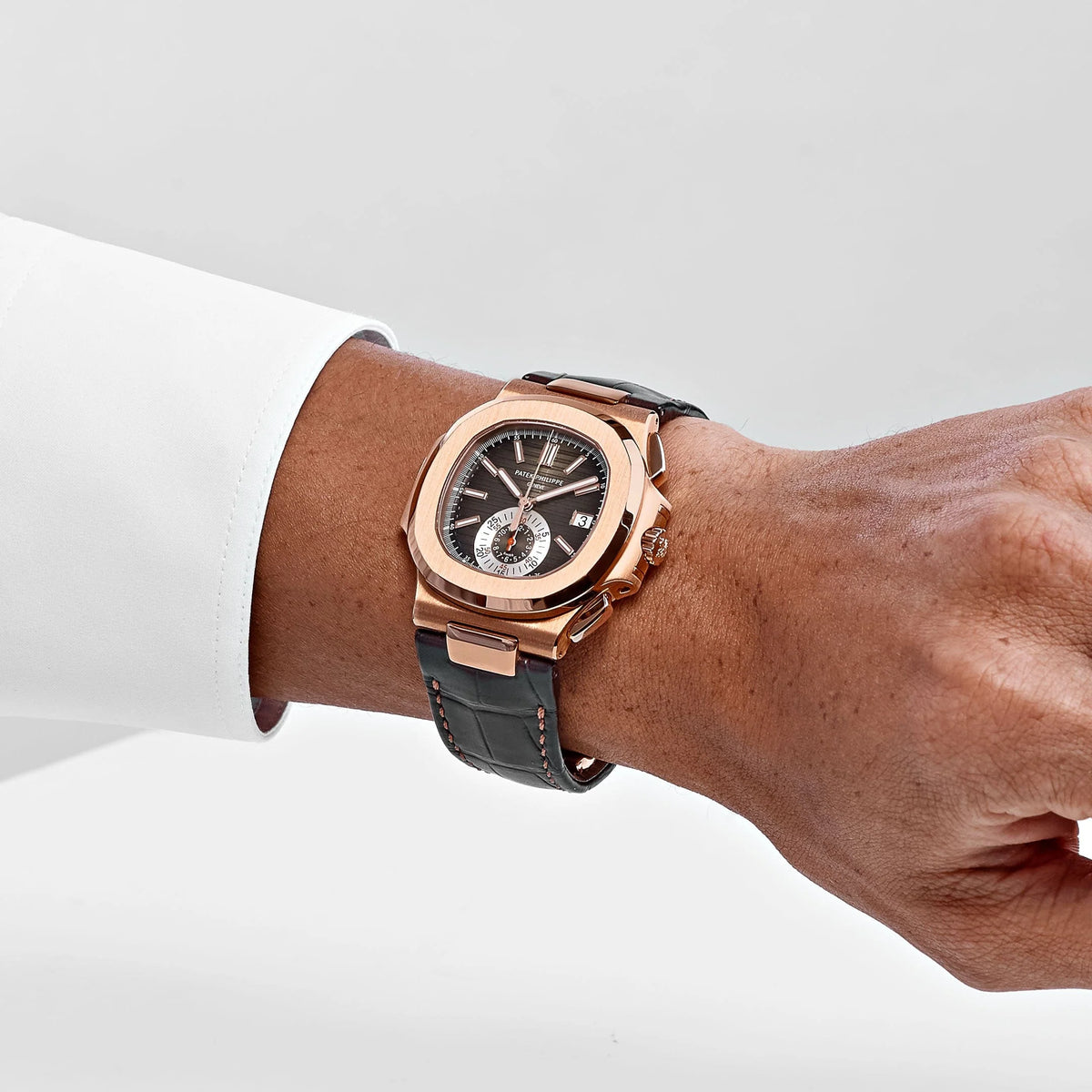 Nautilus Chronograph Rose Gold Brown Dial (2020) image 8
