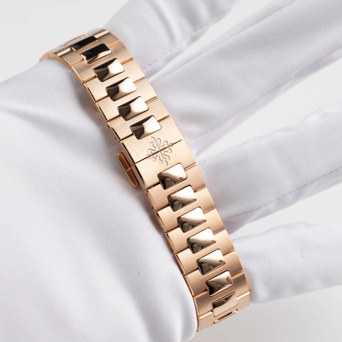 Nautilus Chronograph Rose Gold (2023) image 8