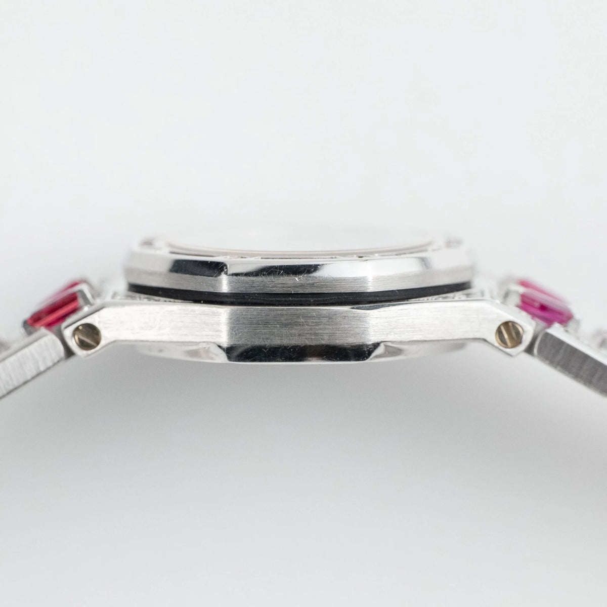 Royal Oak Ladies Vintage White Gold Diamond & Ruby Quartz (1997) image 4
