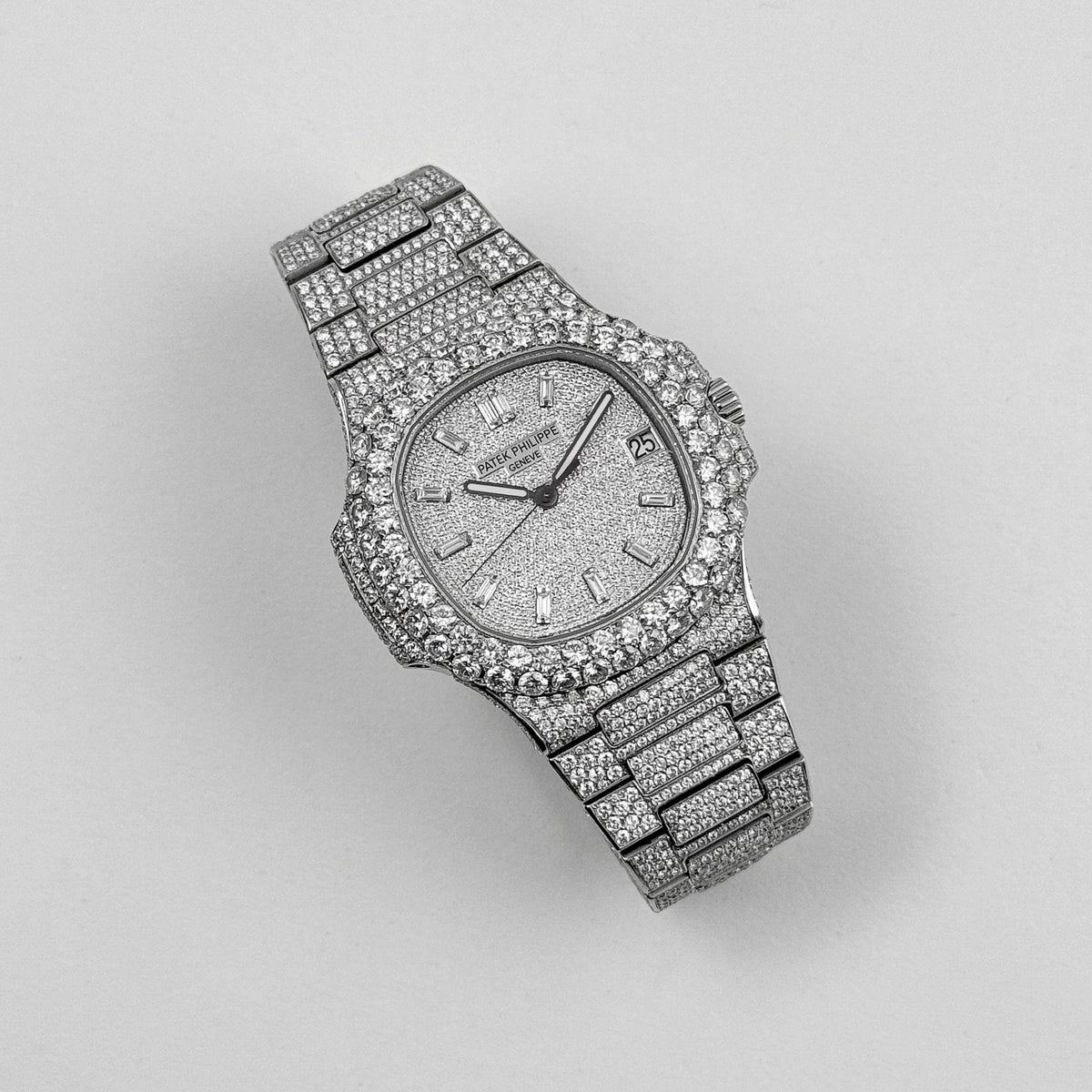 Nautilus Stainless Steel with Aftermarket Diamond Pavé Bezel and Case (2012) image 9