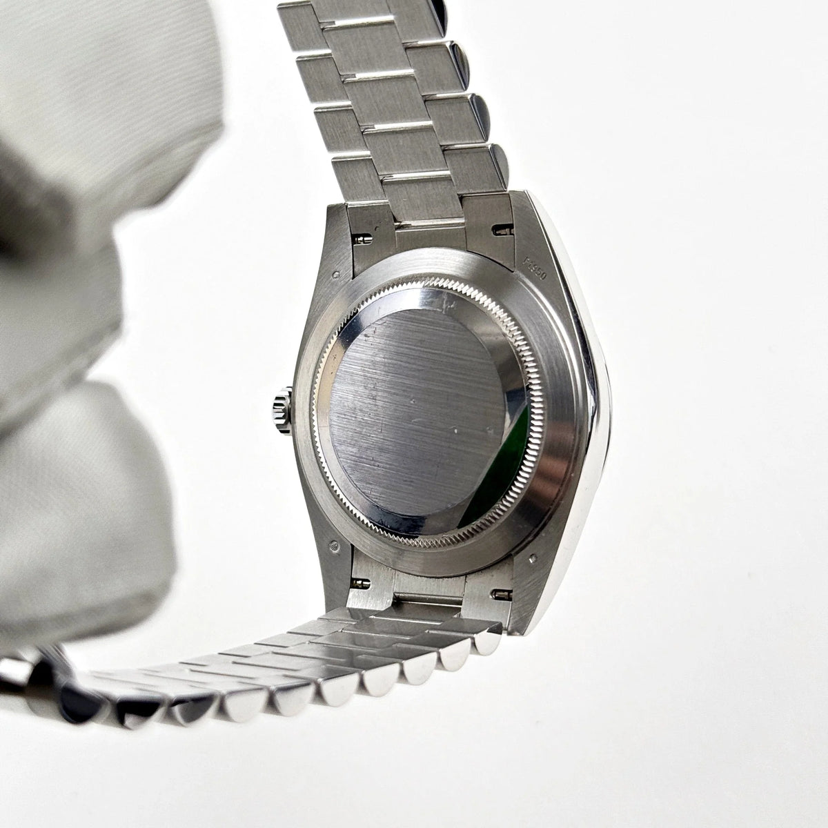 Day-Date Platinum Olive Green Arabic Dial image 10