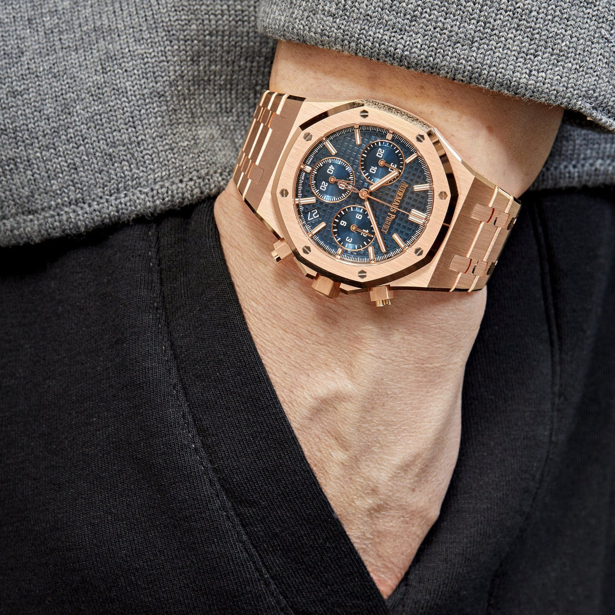 Royal Oak Chronograph Blue Dial image 8